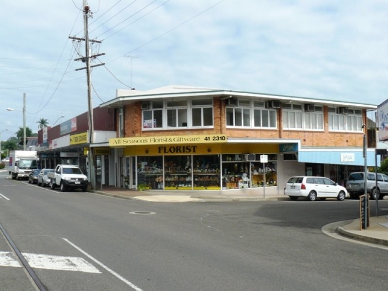 13 Howard Street, Nambour QLD 4560