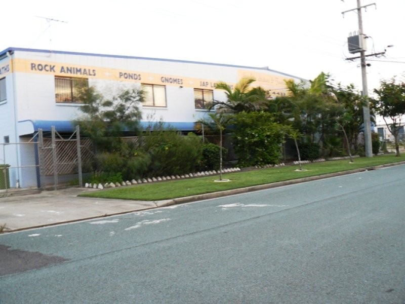 9 Bearing Avenue, Warana QLD 4575