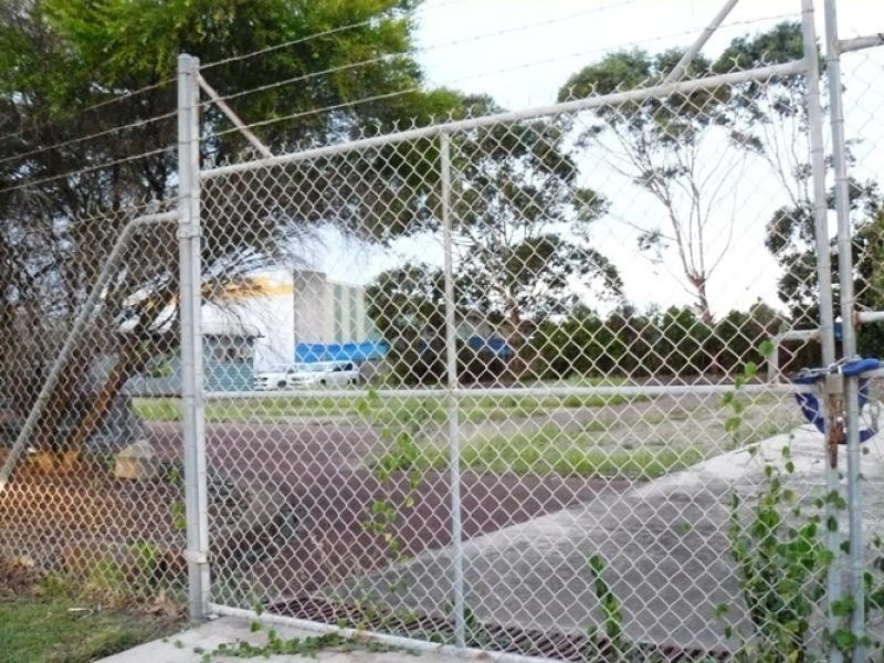 9 Bearing Avenue, Warana QLD 4575