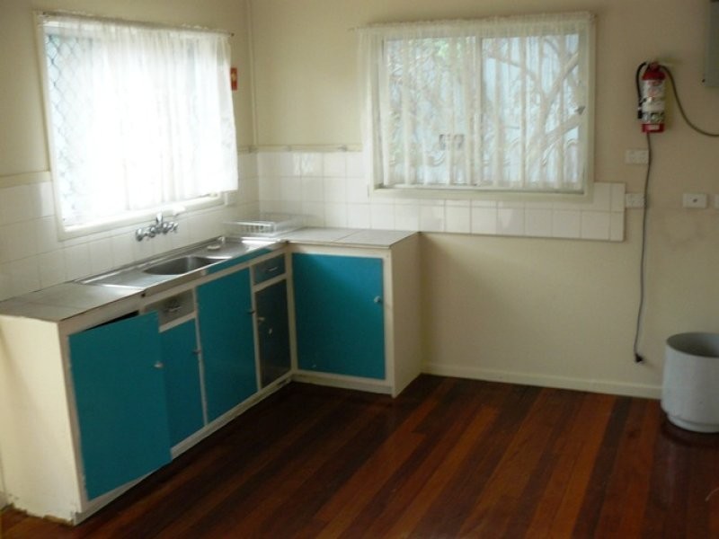12 Amaroo Street, Maroochydore QLD 4558