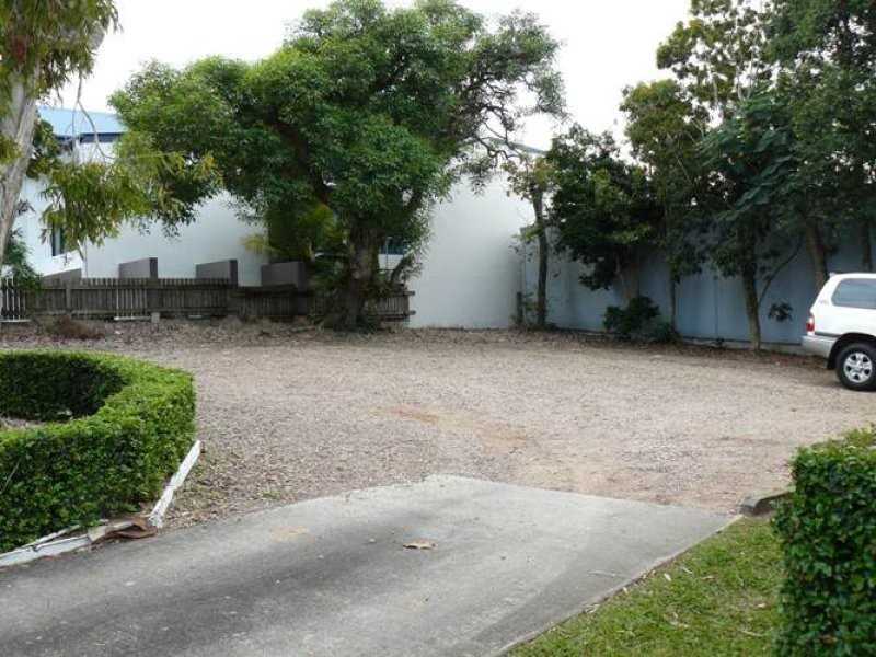 12 Amaroo Street, Maroochydore QLD 4558