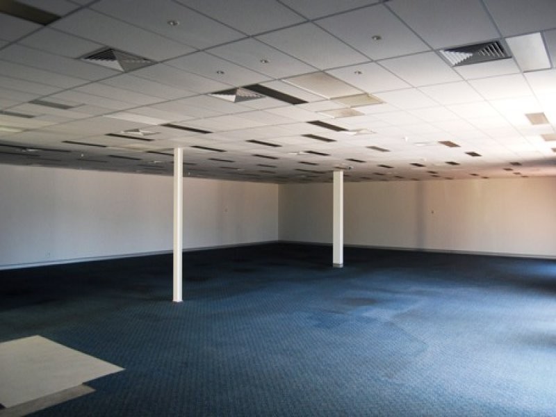 202 Nicklin Way, Warana QLD 4575