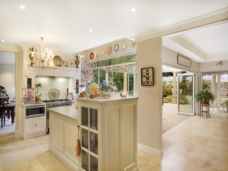11 The Avenue, Hunters Hill NSW 2110