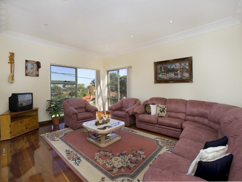 21 Farm Street, Gladesville NSW 2111