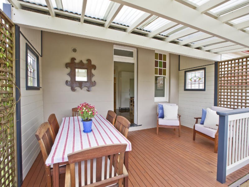 6 Ashburn Place, Gladesville NSW 2111