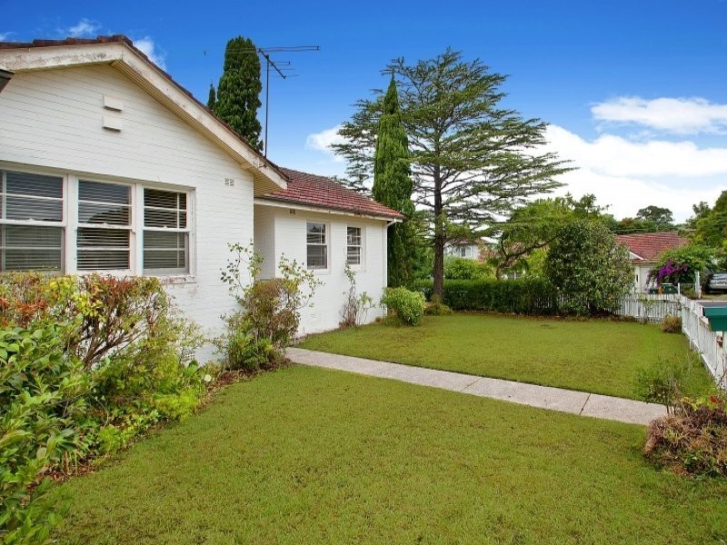 10 Richmond Street, Denistone East NSW 2112