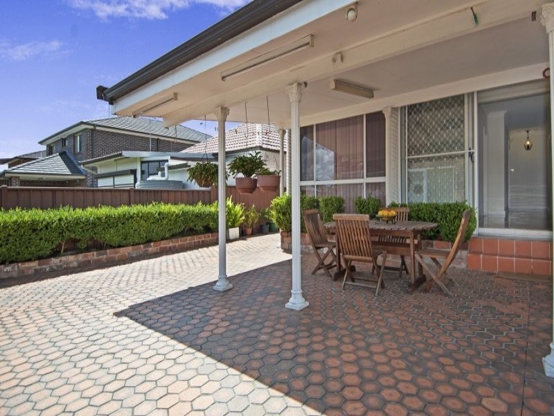 43 Bayview Road, Canada Bay NSW 2046