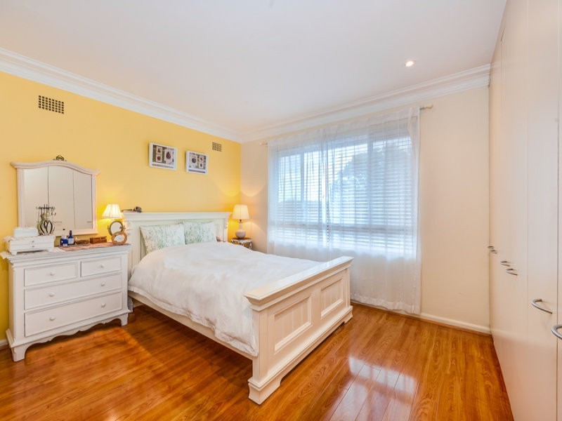 15/27 Wharf Road, Gladesville NSW 2111