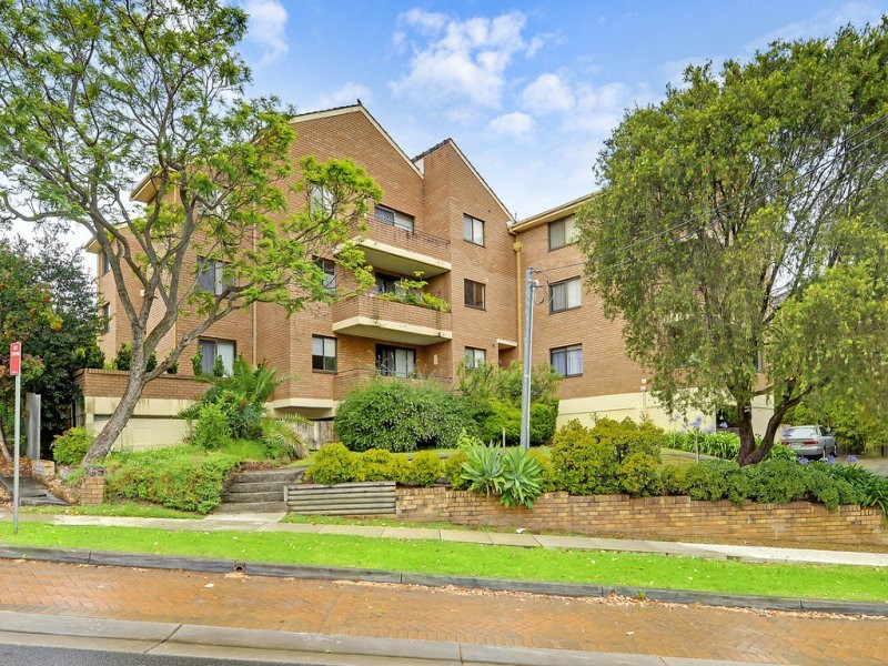 8/2 Pearson Street, Gladesville NSW 2111