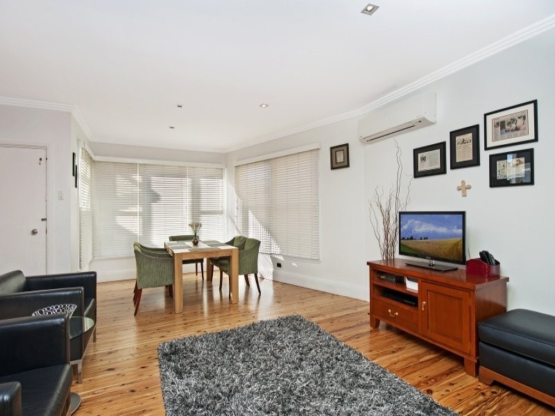 71 Burlington Road, Homebush NSW 2140