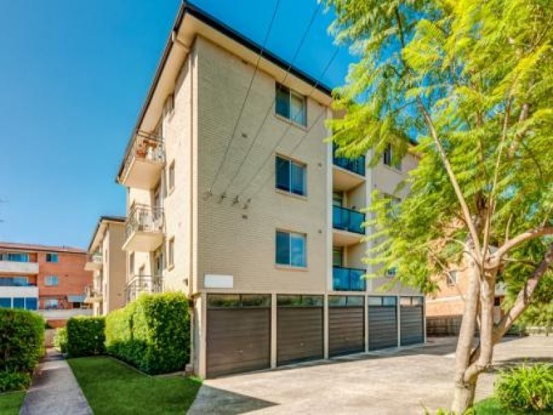 2/14-16 Ross Street, Gladesville NSW 2111