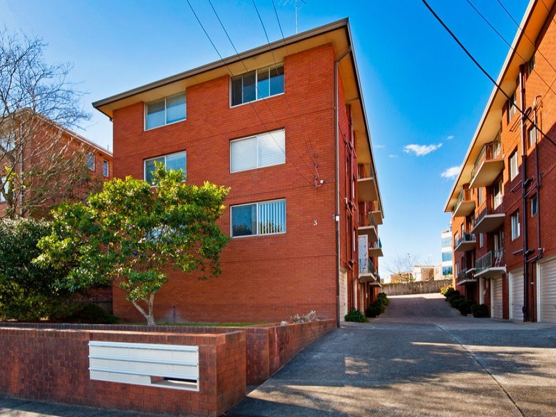 12/3 Western Crescent, Gladesville NSW 2111