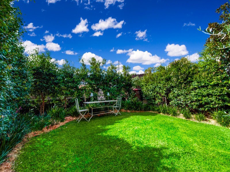 11/18 Pittwater Road, Gladesville NSW 2111