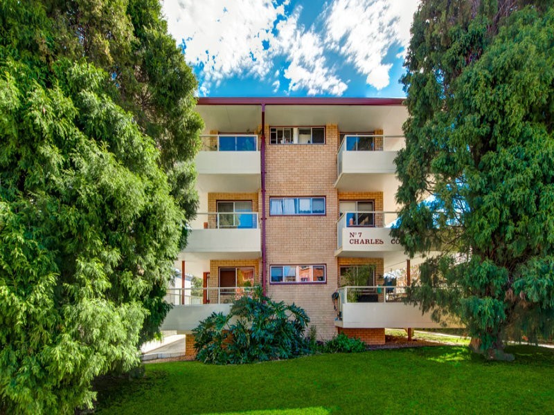 3/7 Linsley Street, Gladesville NSW 2111