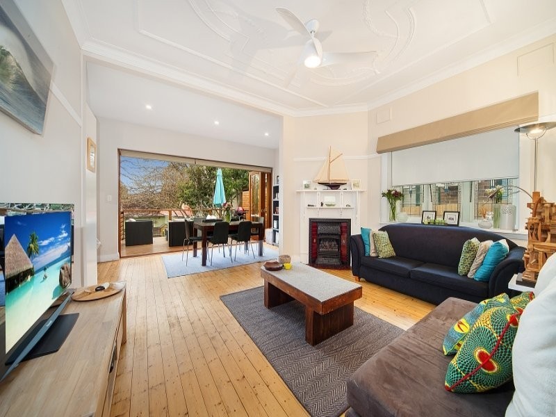 113 Victoria Road, Gladesville NSW 2111