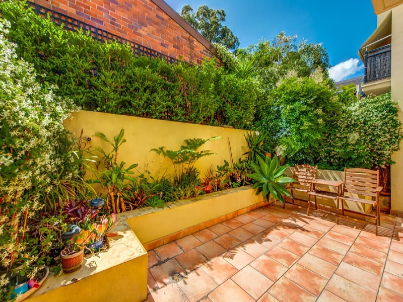 6/6-8 Flagstaff Street, Gladesville NSW 2111