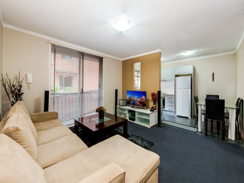 7/28 Meadow Crescent, Meadowbank NSW 2114