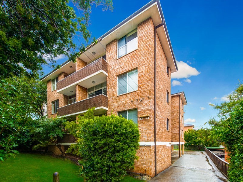 8/32-34 Wharf Road, Gladesville NSW 2111