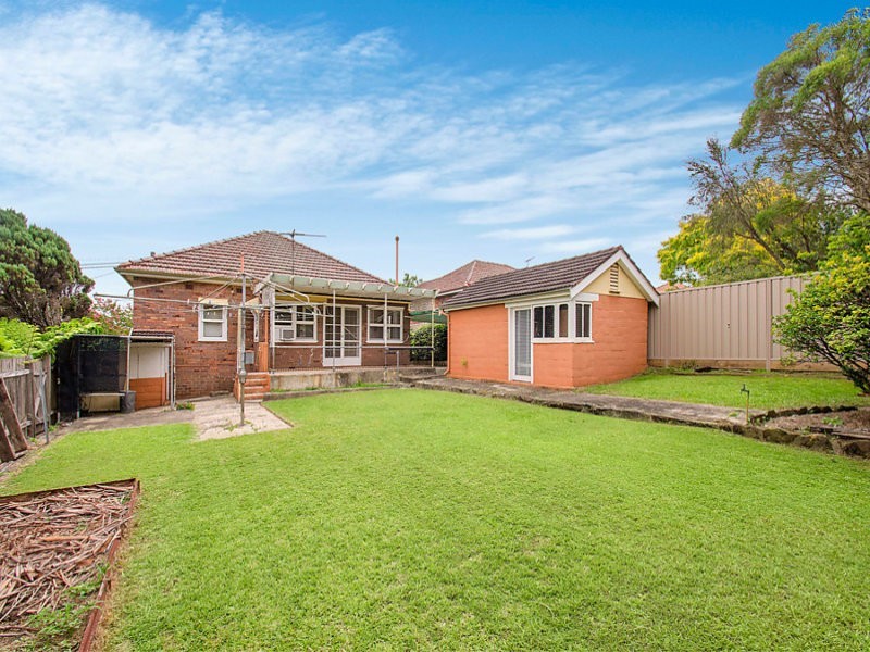 118 Darvall Road, Denistone West NSW 2114