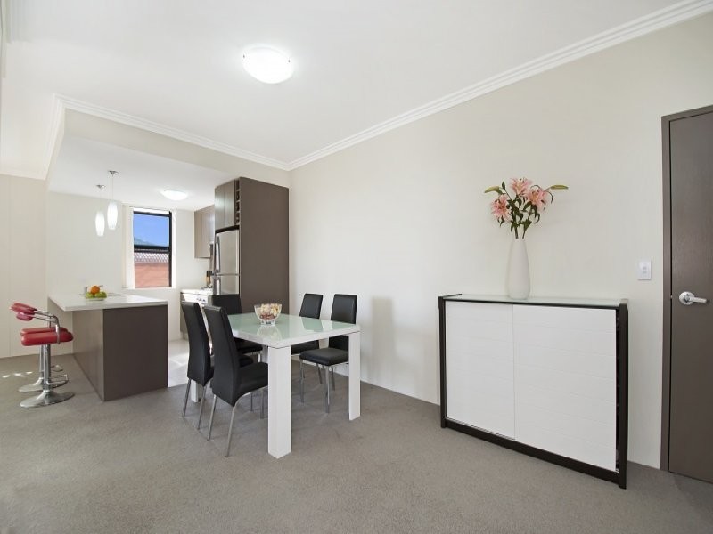 9/297-300 Victoria Road, Gladesville NSW 2111