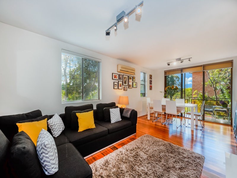 4/9 Cambridge Street, Gladesville NSW 2111