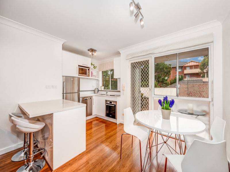 8/21-23 Pearson Street, Gladesville NSW 2111