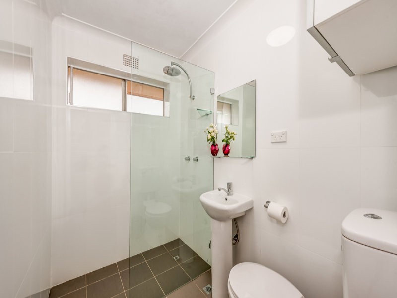 8/21-23 Pearson Street, Gladesville NSW 2111