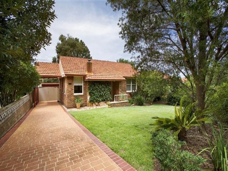110 Barons Crescent, Hunters Hill NSW 2110