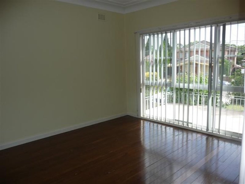 19 Irvine Crescent, Ryde NSW 2112