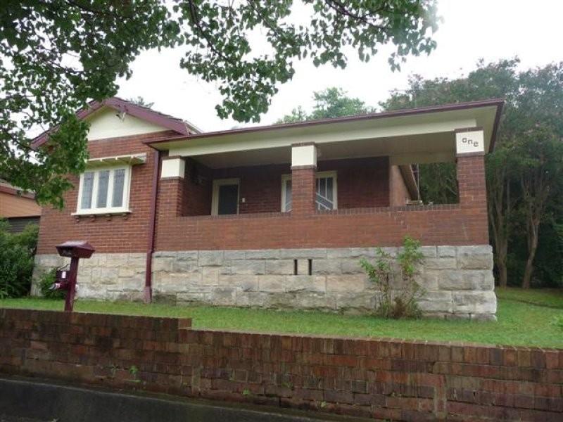 1 MOSS STREET, West Ryde NSW 2114