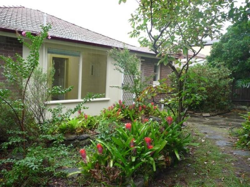 1 MOSS STREET, West Ryde NSW 2114