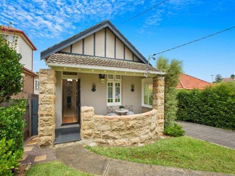 6 Ashburn Place, Gladesville NSW 2111