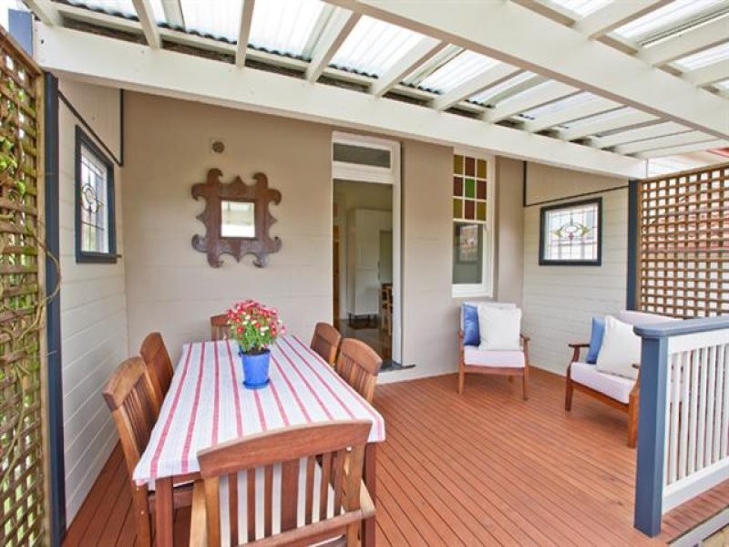 6 Ashburn Place, Gladesville NSW 2111