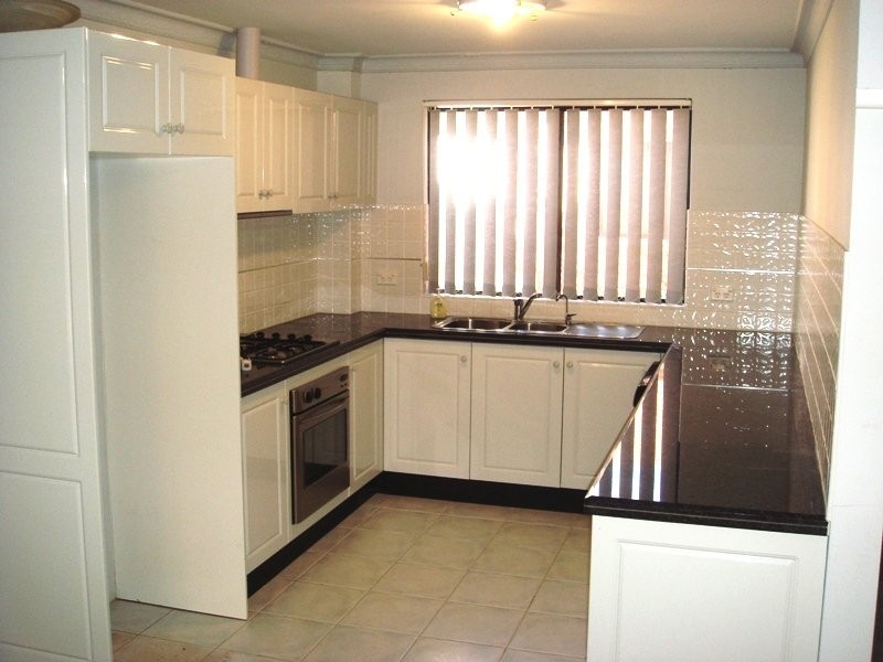 17/56 Dobson Cr, Baulkham Hills NSW 2153