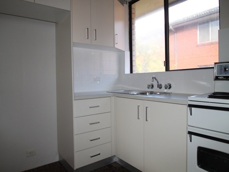 5/6 Bank Street, Meadowbank NSW 2114