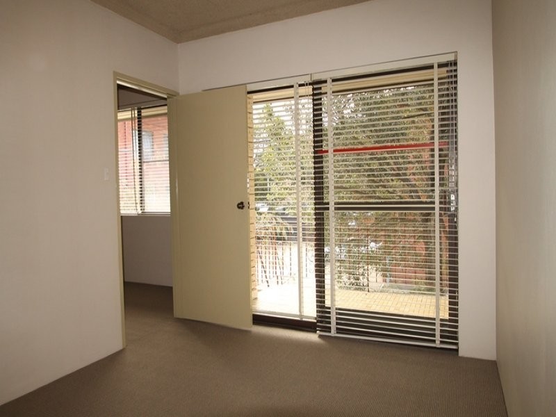 5/6 Bank Street, Meadowbank NSW 2114