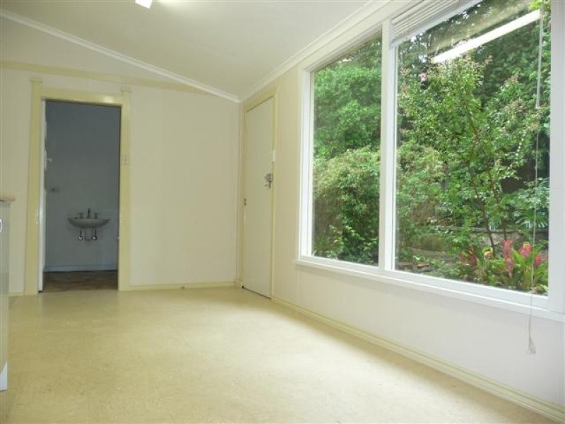 1 Moss Street, West Ryde NSW 2114