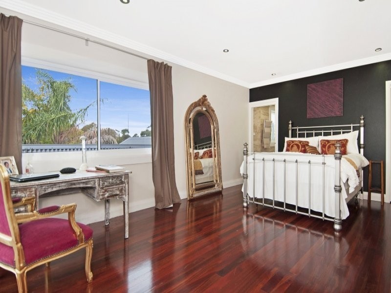 115 North Road, Ryde NSW 2112