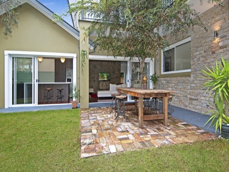 115 North Road, Ryde NSW 2112