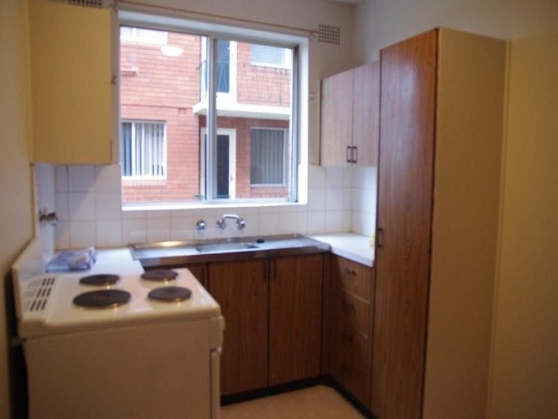 4/1 Western Crescent, Gladesville NSW 2111