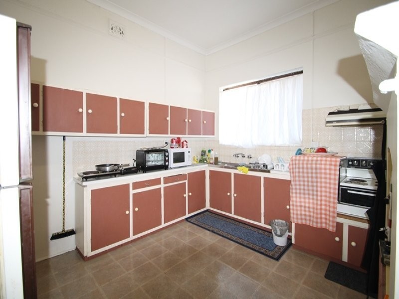 232 North Road, Eastwood NSW 2122