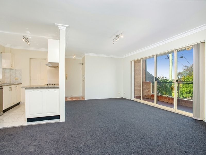 4/33 Wharf Road, Gladesville NSW 2111