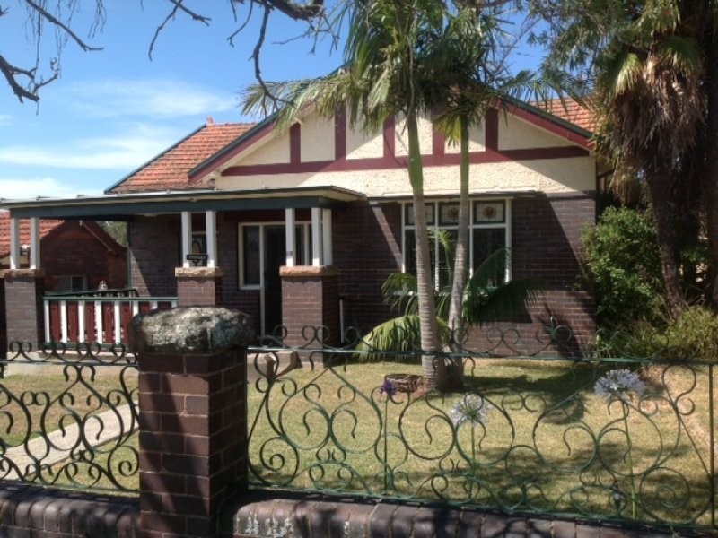 15 Western Crescent, Gladesville NSW 2111