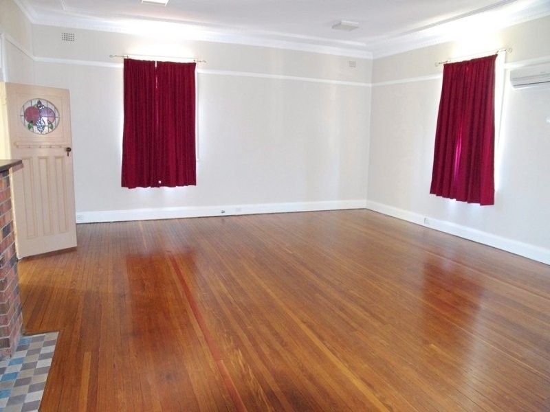 11 Pittwater Road, Gladesville NSW 2111