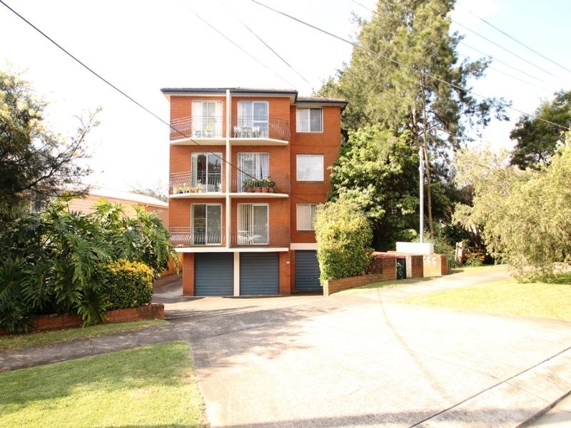 2/25 Hepburn Avenue, Gladesville NSW 2111