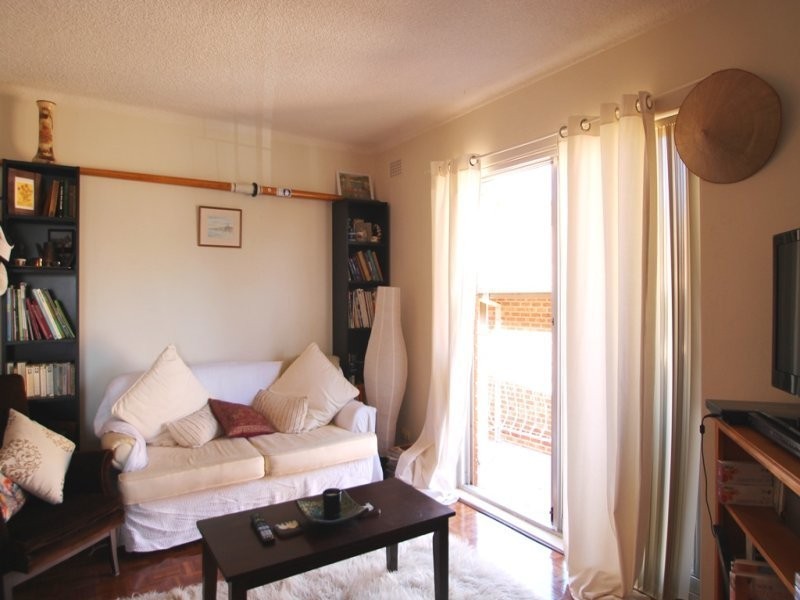 6/25 Western Crescent, Gladesville NSW 2111