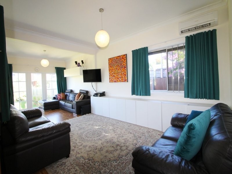 29 Gardener Ave, Ryde NSW 2112