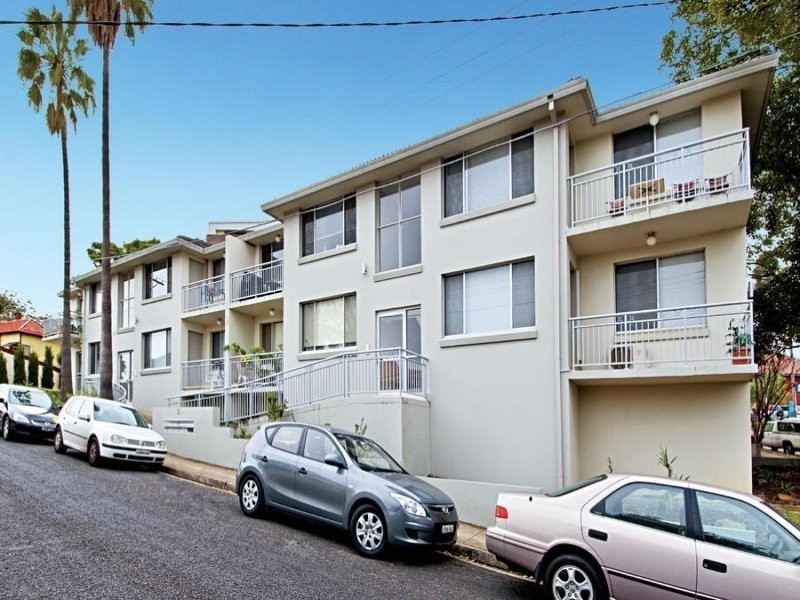 1/9 Cowell Street, Gladesville NSW 2111