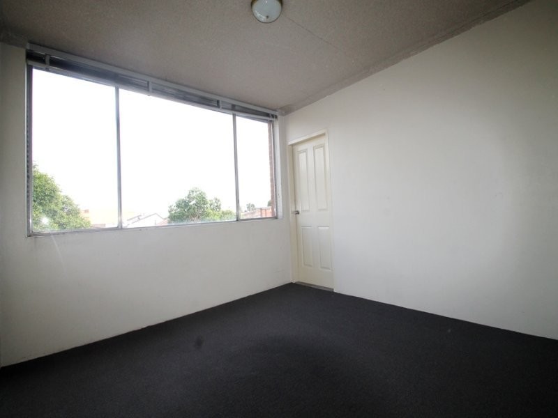 8/22A Amy Street, Regents Park NSW 2143