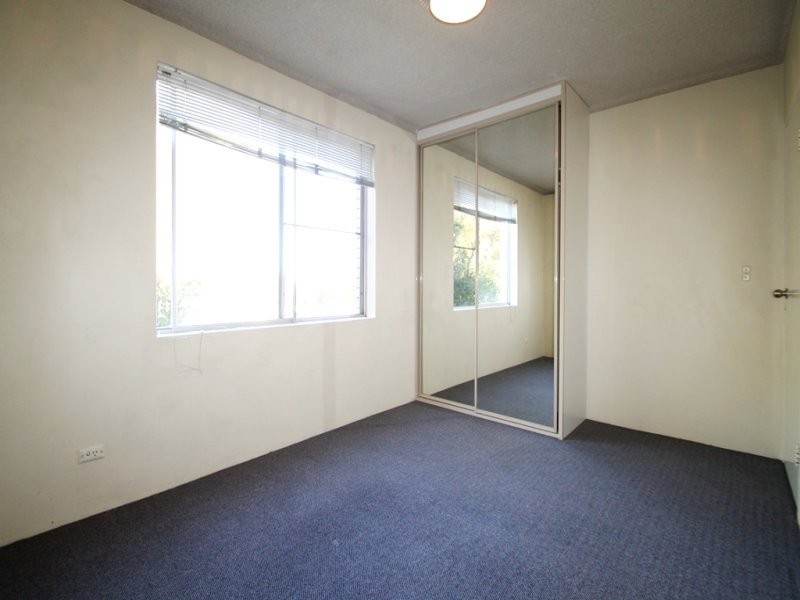 18/24 Wharf Road, Gladesville NSW 2111